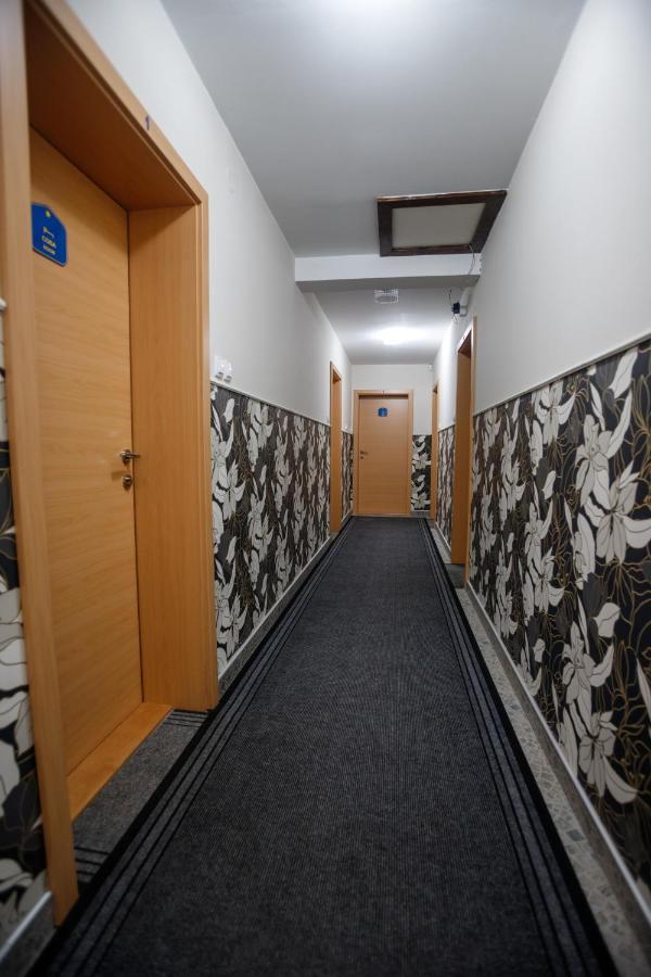 Guest House Mali Homtel Subotica Luaran gambar